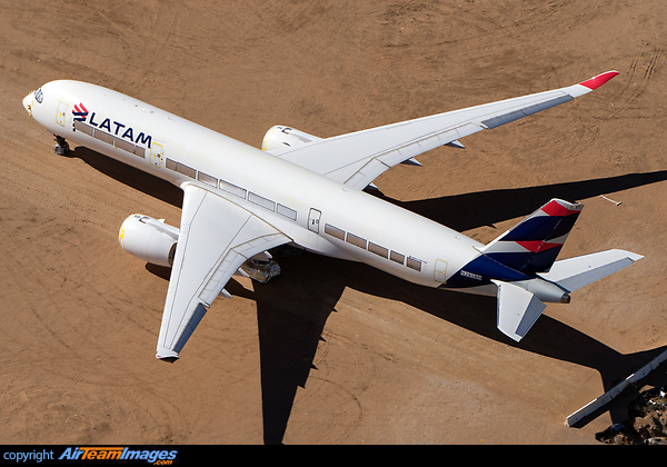 Airbus A350-941