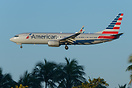 Boeing 737-823