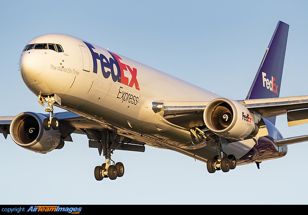Boeing 767-3S2F/ER