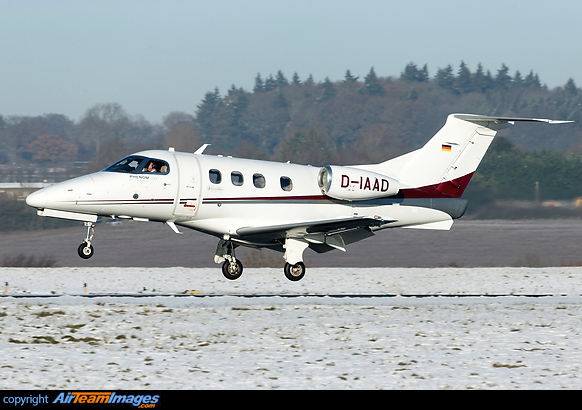 Embraer Phenom 100