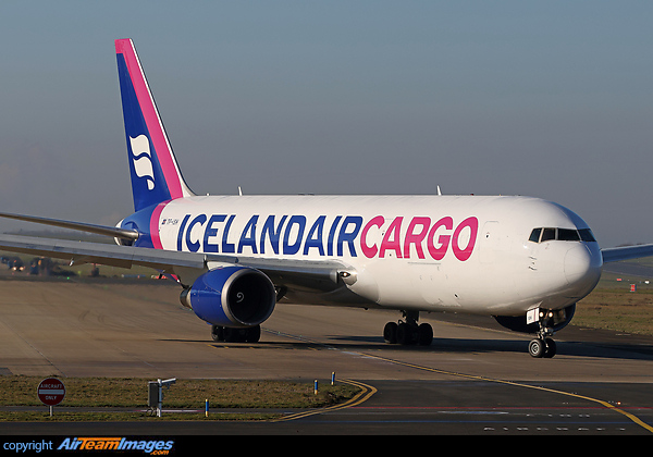 Boeing 767-304/ER(BCF)