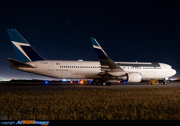 Boeing 767-338/ER