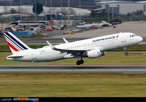 Airbus A320-214