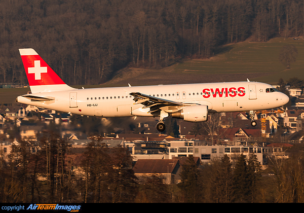 Airbus A320-214