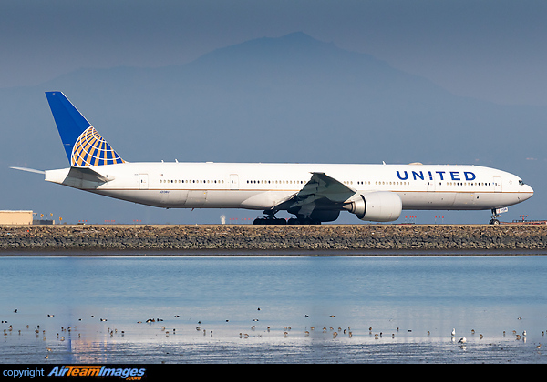 Boeing 777-322/ER