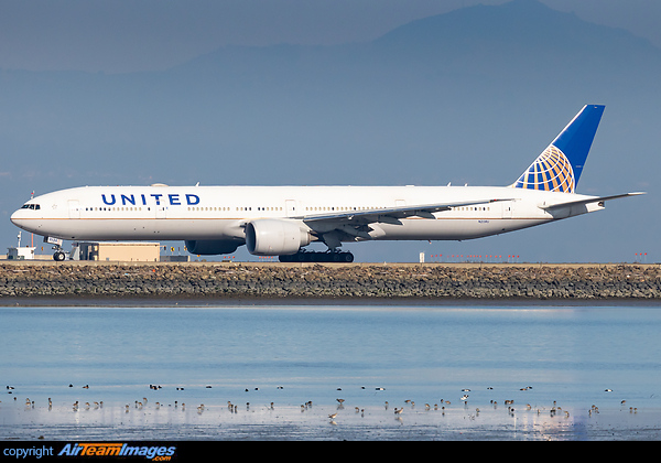 Boeing 777-322/ER