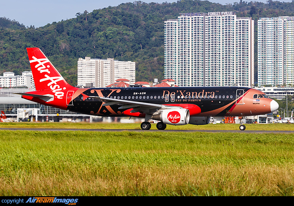 Airbus A320-216