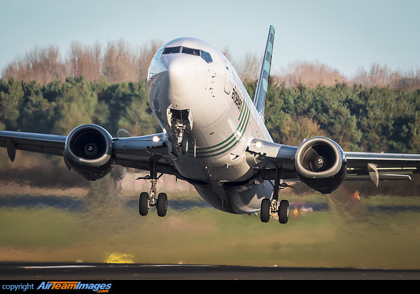 Boeing 737-405