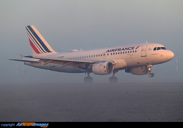 Airbus A319-111