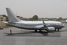 Boeing 737-546