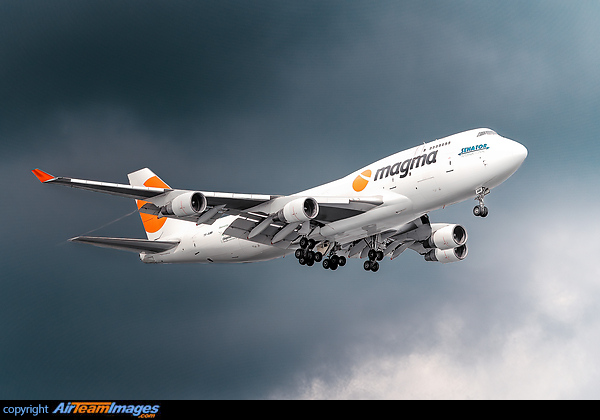 Magma Aviation B747-412BDSF (Ex-Singapore Airlines Passenger Aircraft) operated by Air Atlanta Icelandic on finals into Singapore Changi Airport. Boeing 747-412(BDSF)