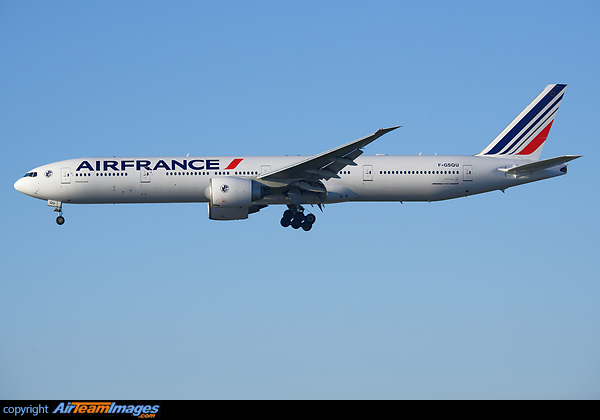 Boeing 777-328/ER