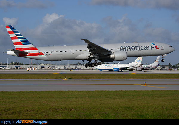 Boeing 777-323/ER