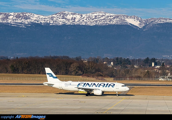 Airbus A320-214