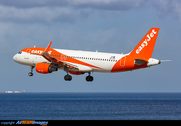 Airbus A320-214