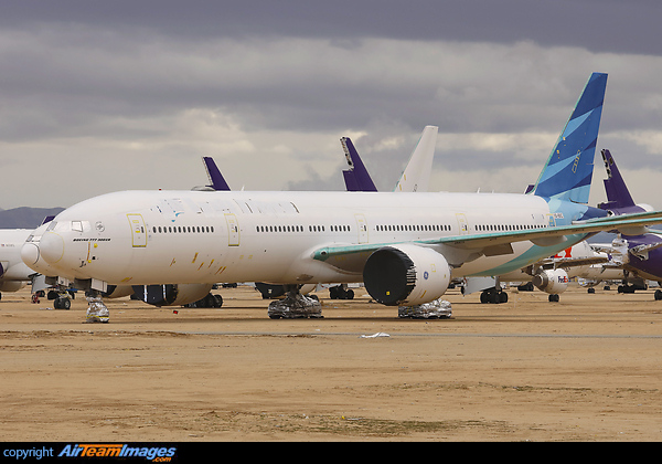 Boeing 777-3U3/ER