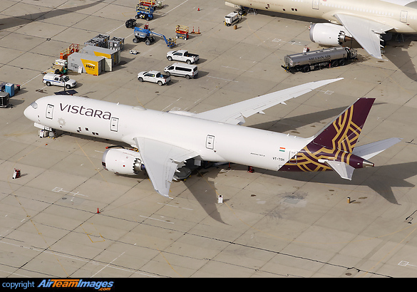 Boeing 787-9 Dreamliner