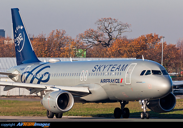 Airbus A320-214