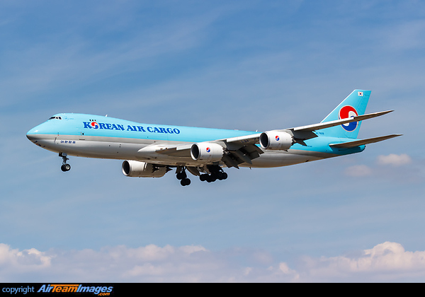 Boeing 747-8B5F
