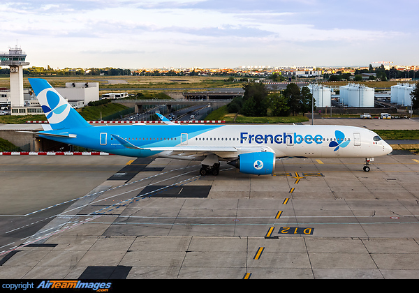 Airbus A350-941