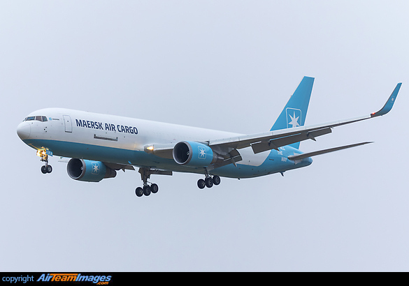 First arrival of Maersk Air Cargos first Danish-registered Boeing 763 to new base, Billund Boeing 767-3P6/ER(BDSF)