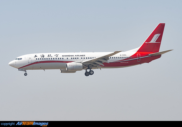 Boeing 737-8Q8