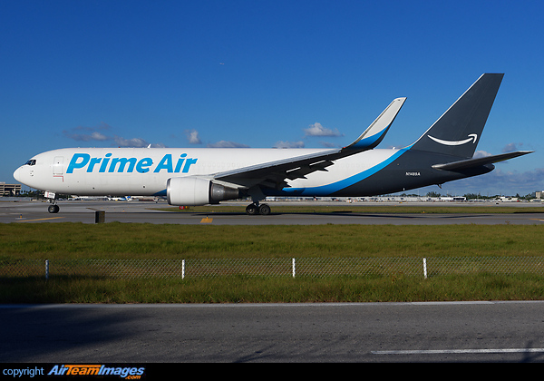Boeing 767-31K/ER(BDSF)