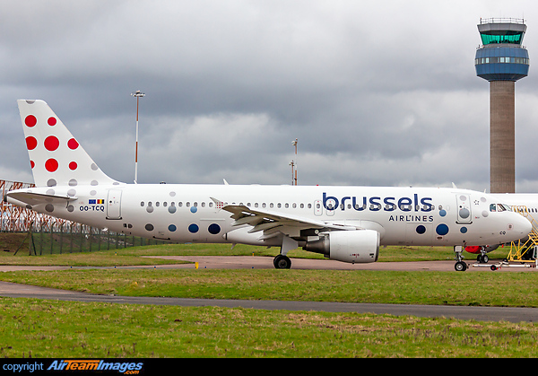 Airbus A320-214
