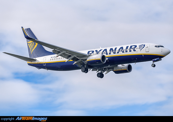 Boeing 737-8AS