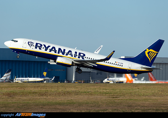 Boeing 737-8AS