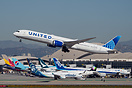Boeing 787-10 Dreamliner