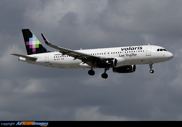 Airbus A320-233