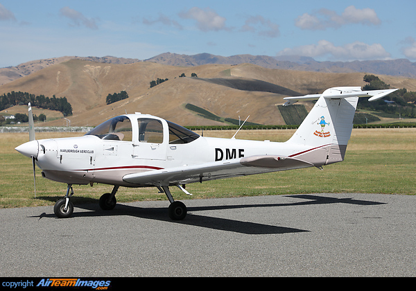 Piper PA-38 Tomahawk