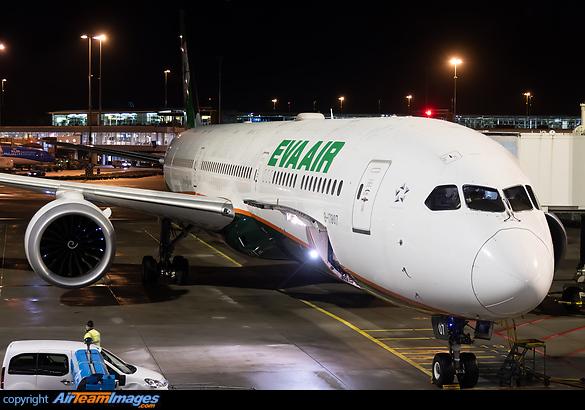 Boeing 787-10 Dreamliner