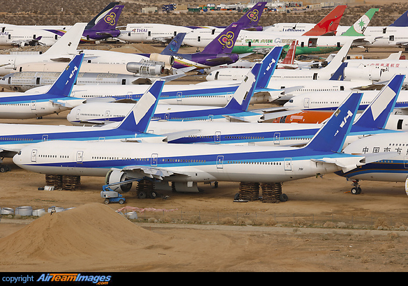 Boeing 777-381/ER