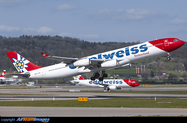 Airbus A340-313X