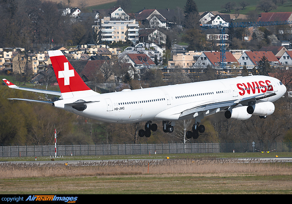 Airbus A340-313X