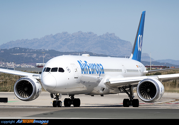Boeing 787-9 Dreamliner
