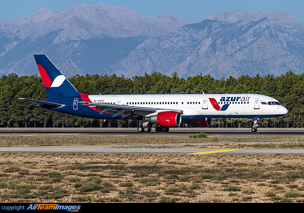 Boeing 757-2Q8