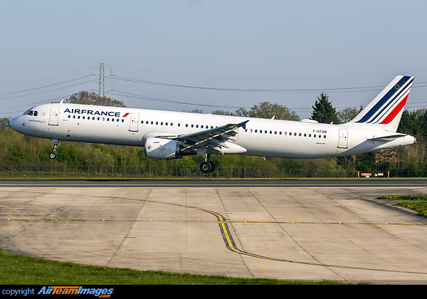 Airbus A321-211