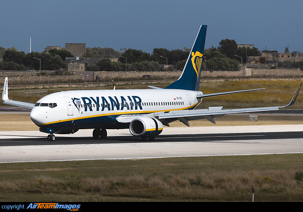 Boeing 737-8AS