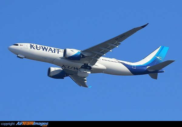 Airbus A330-841