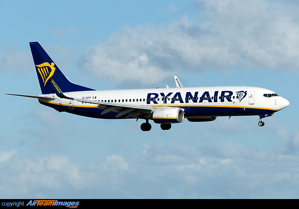 Boeing 737-8AS
