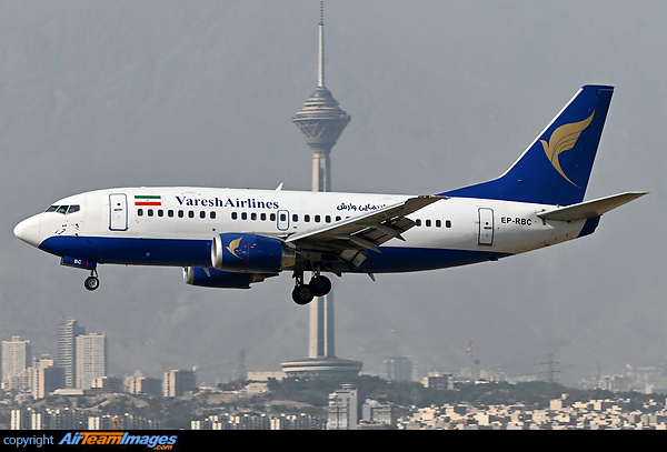 Boeing 737-524