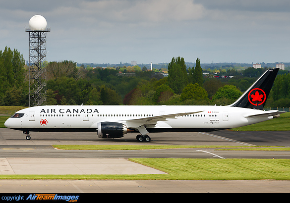 Boeing 787-9 Dreamliner
