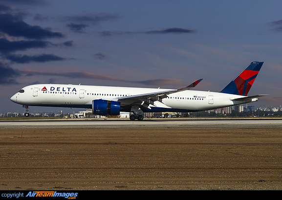Airbus A350-941