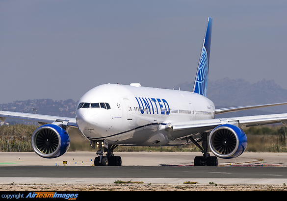 Boeing 777-222/ER