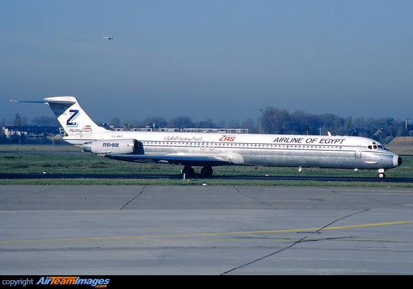 Adria Airways cheatline McDonnell Douglas MD-82