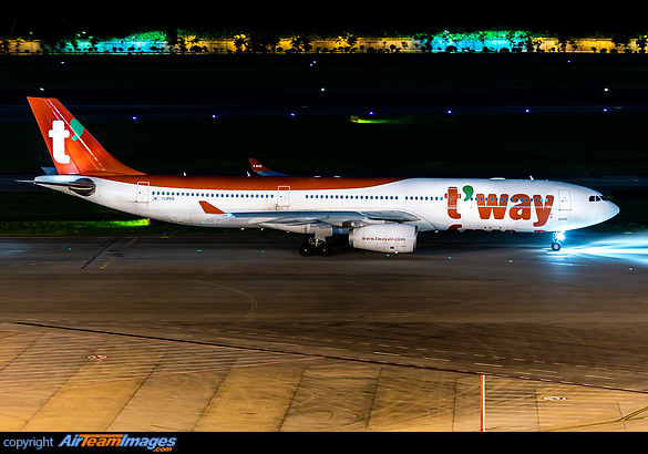 Airbus A330-343