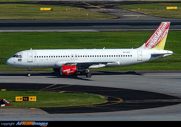 Airbus A320-214